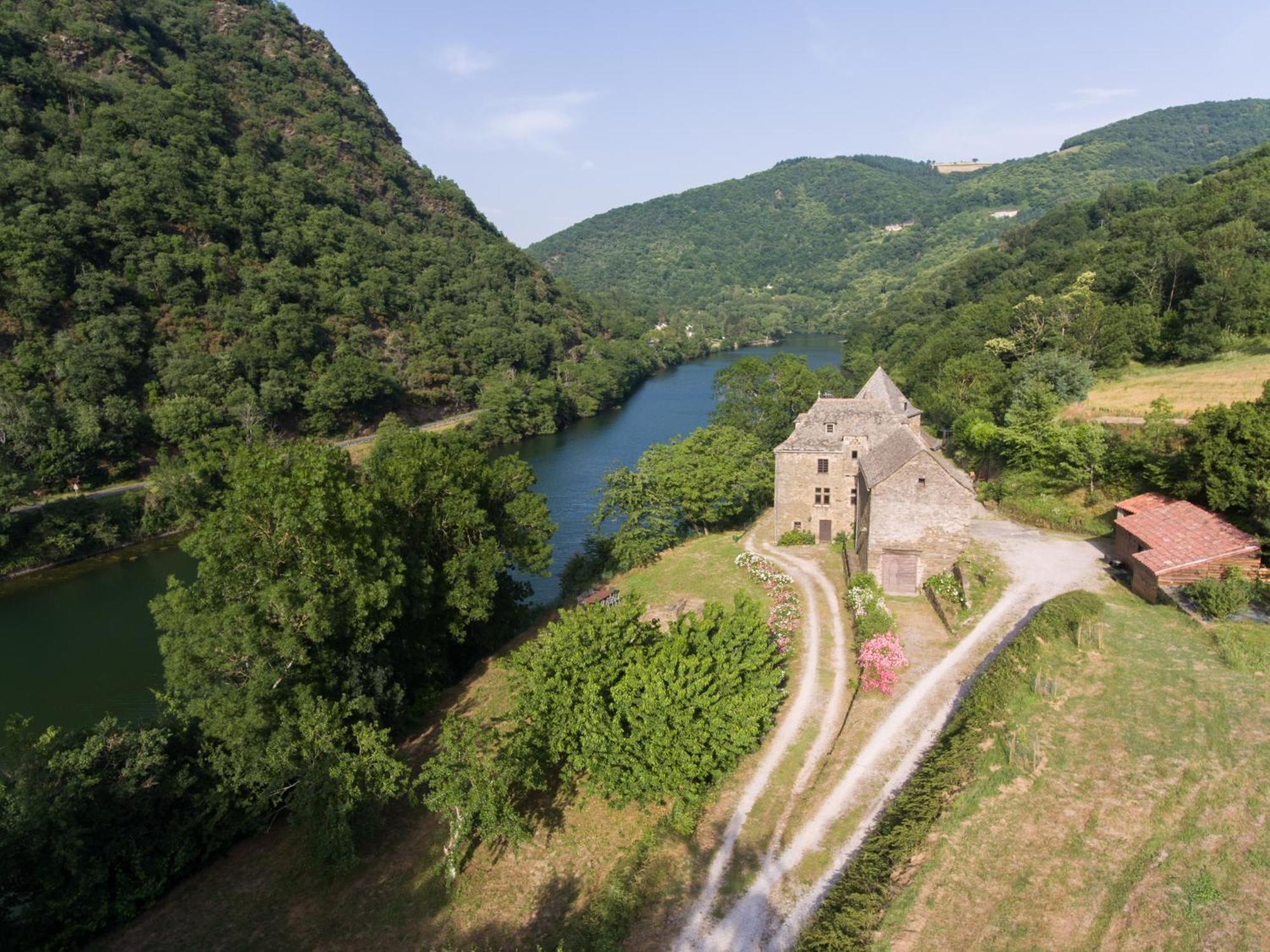 Chateau De Salamon - Privee Réquista