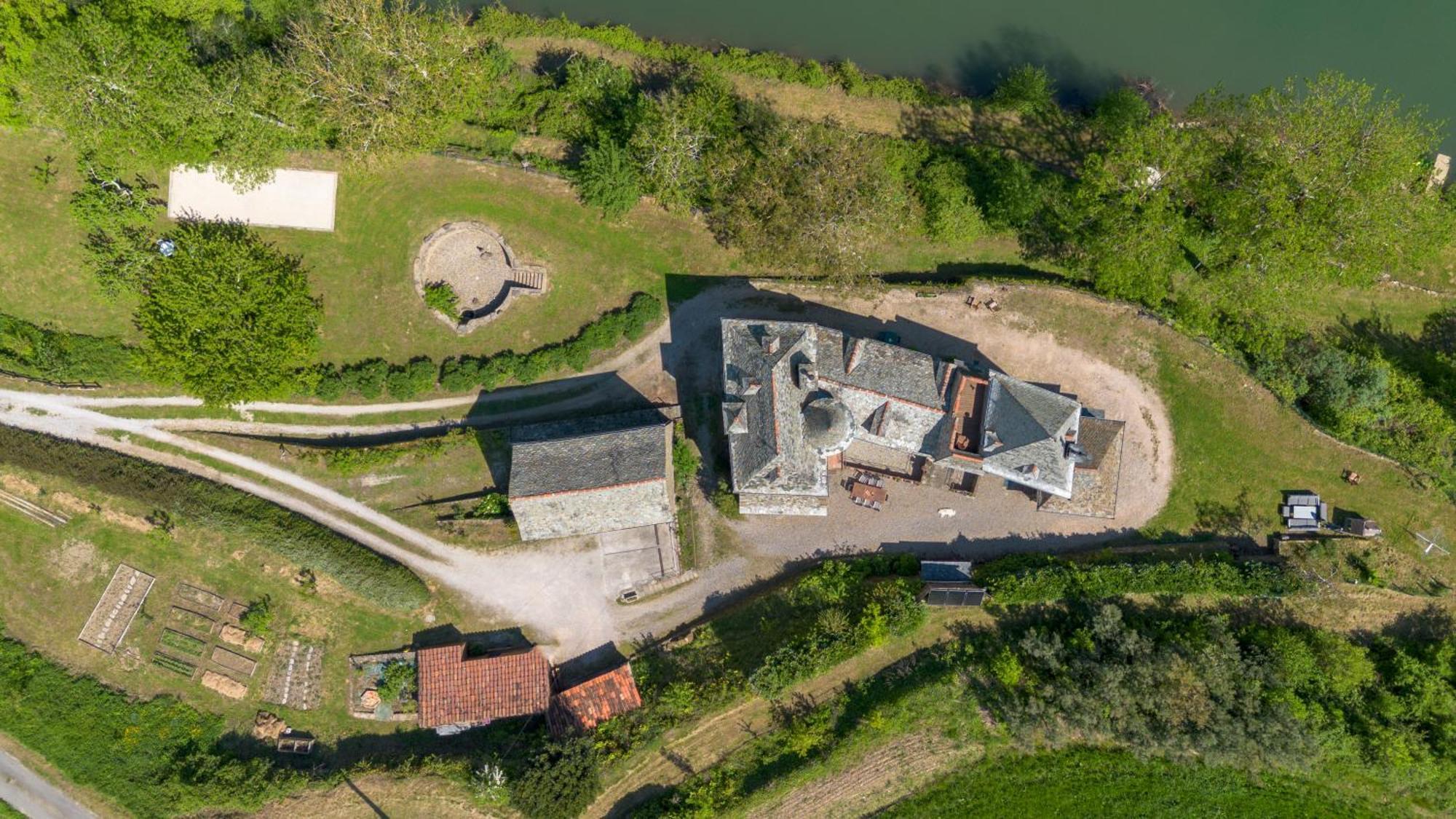 Chateau De Salamon - Privee Réquista