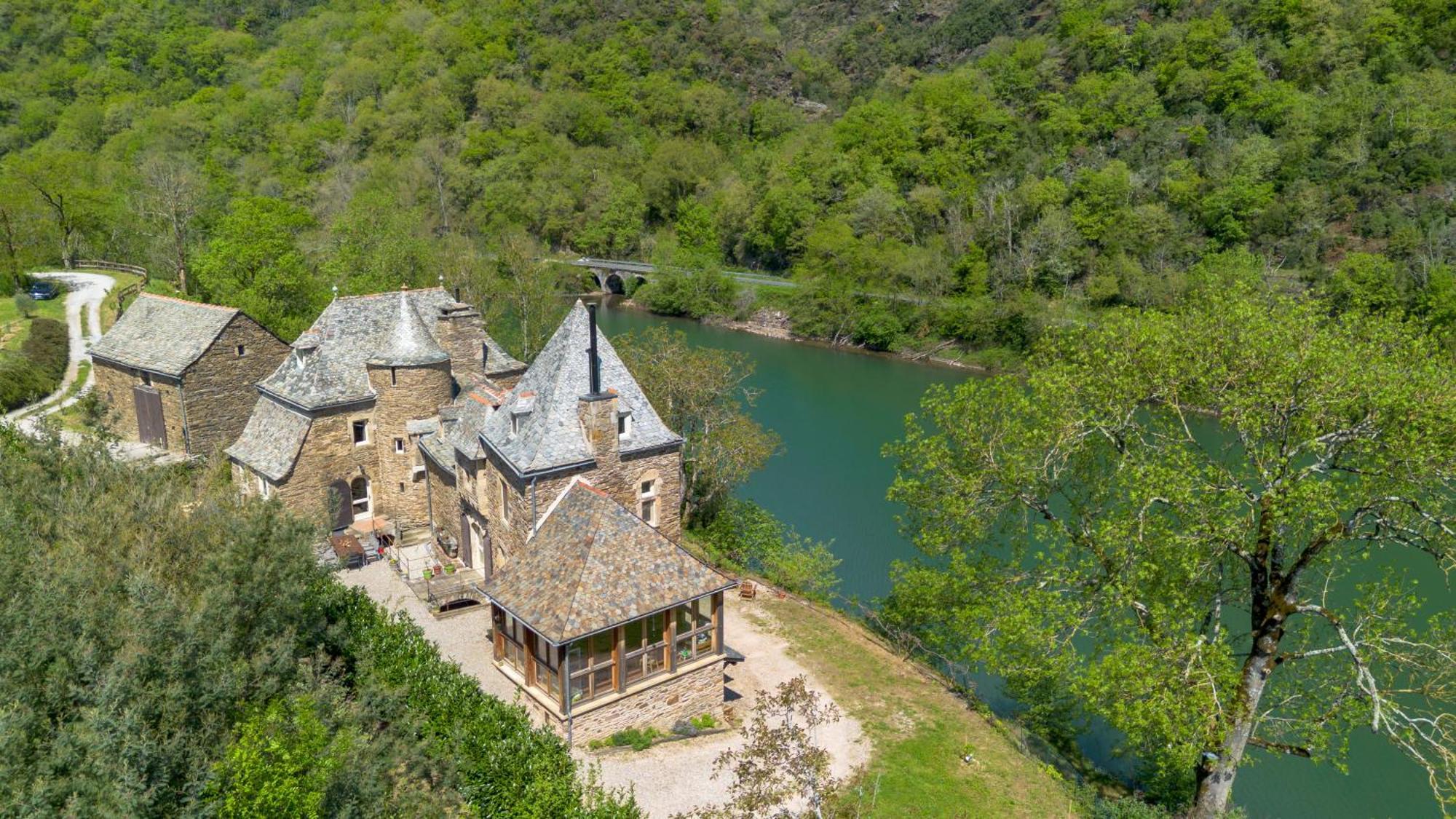 Chateau De Salamon - Privee * Réquista